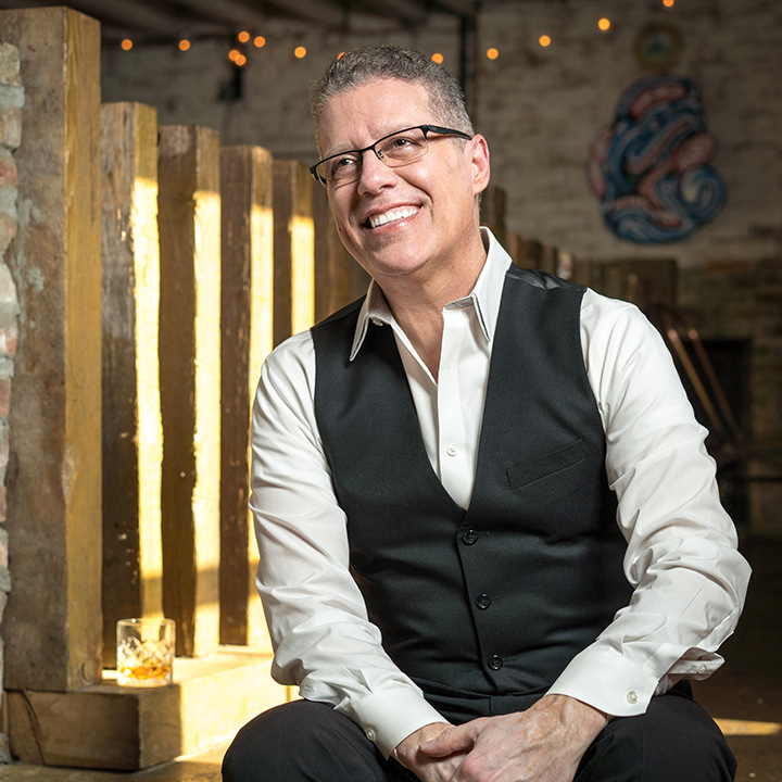 Jose Daniel headshot